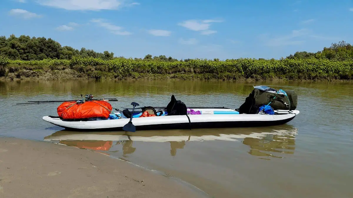 how much a kayak can hold